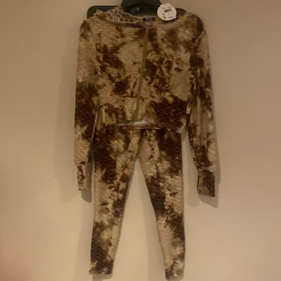 Brand new women’s two piece leggings set - Picture 1 of 5